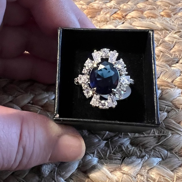 Sz 10 lab created sapphire ss suggested retail $124 - Picture 3 of 5